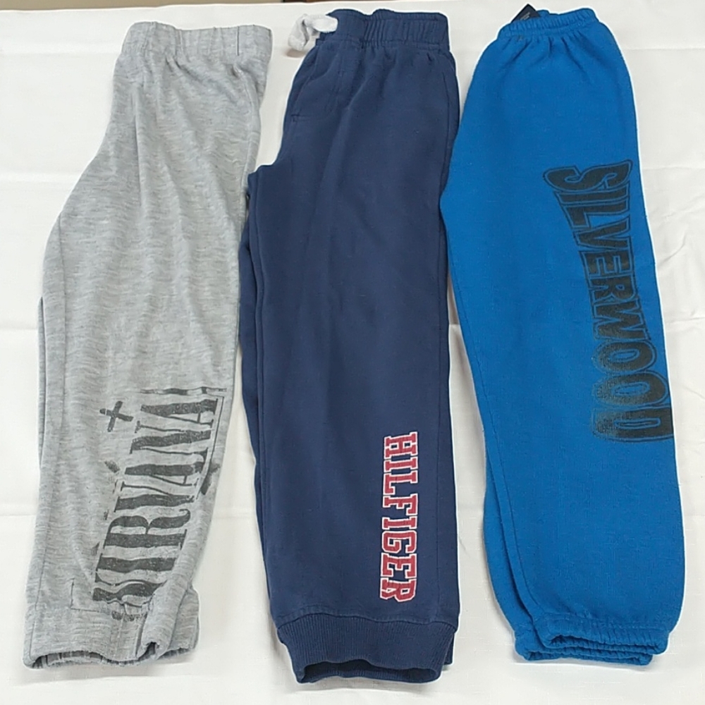 Boys comfy sweatpants LOT  6/7 Small